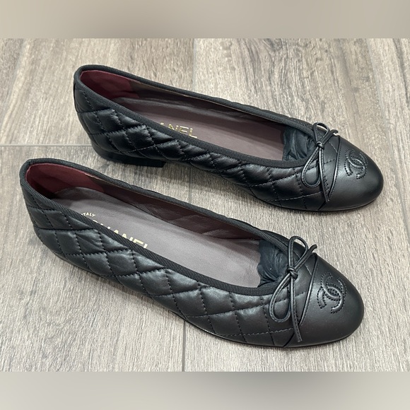 2024 CHANEL BLACK QUILTED LEATHER BALLET FLATS BALLERINA SHOES 37 NEW - Picture 9 of 12